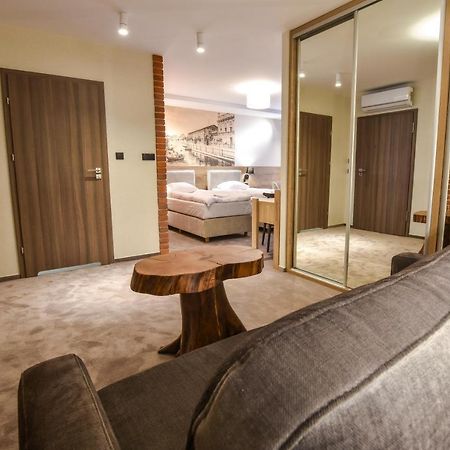 Strzelnica Hotel I Restauracja Старогард-Гданський Екстер'єр фото