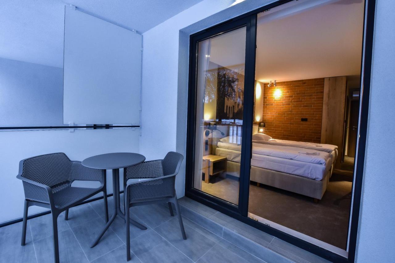 Strzelnica Hotel I Restauracja Старогард-Гданський Екстер'єр фото