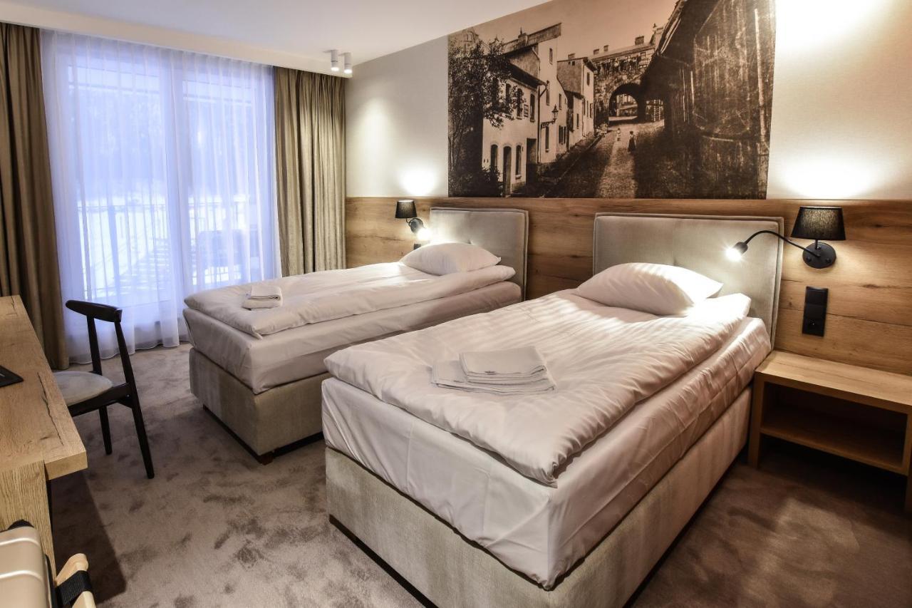 Strzelnica Hotel I Restauracja Старогард-Гданський Екстер'єр фото