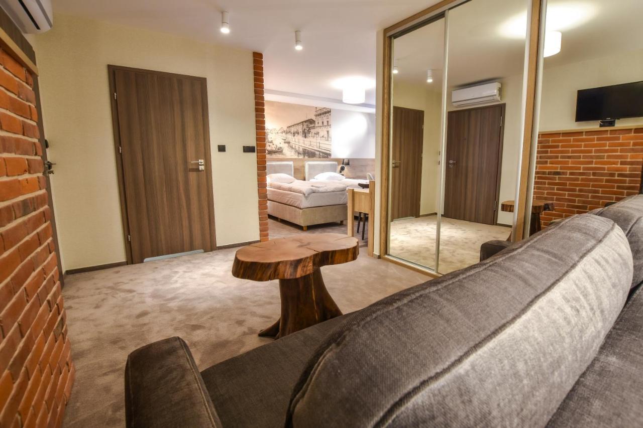 Strzelnica Hotel I Restauracja Старогард-Гданський Екстер'єр фото